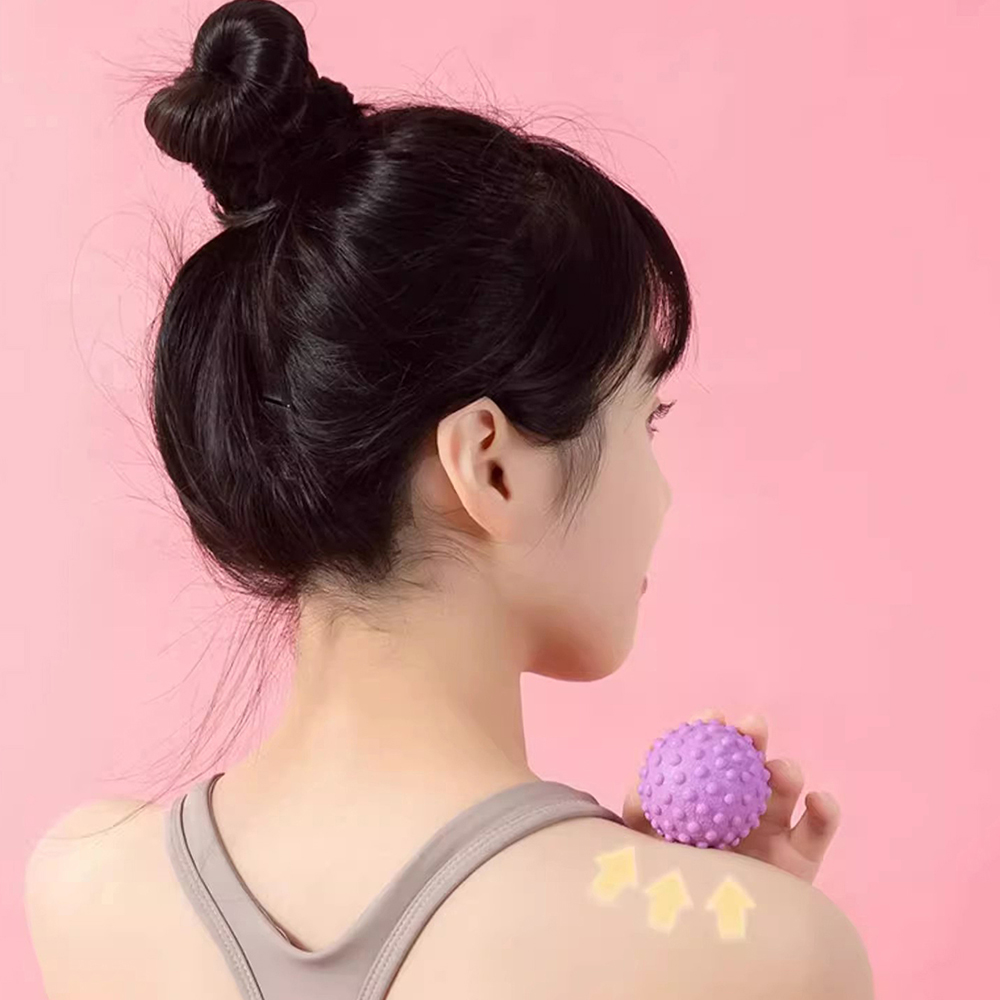 Fascia Ball Raised Point Massa - đánh giá và giá Pilates Yoga Ball
